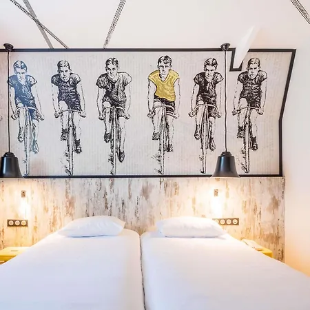 Ibis Styles Dinan Centre Ville Exterior photo