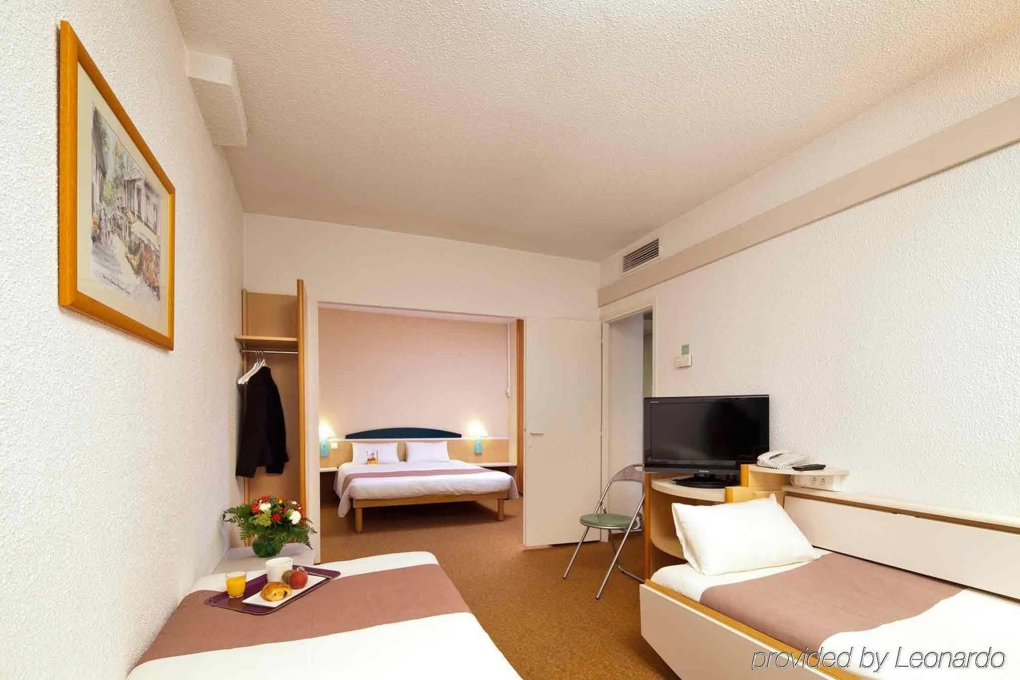 Ibis Styles Centre Hotel 3*